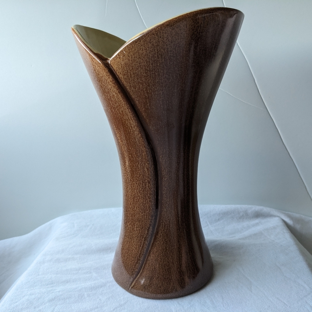 MCM Red Wing USA Pottery Speckled Brown Brushware Vase #1625 Vintage